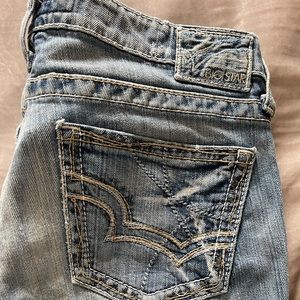 Size 31 Big Star capri Jeans. Very good condition. Distressed style/look.
